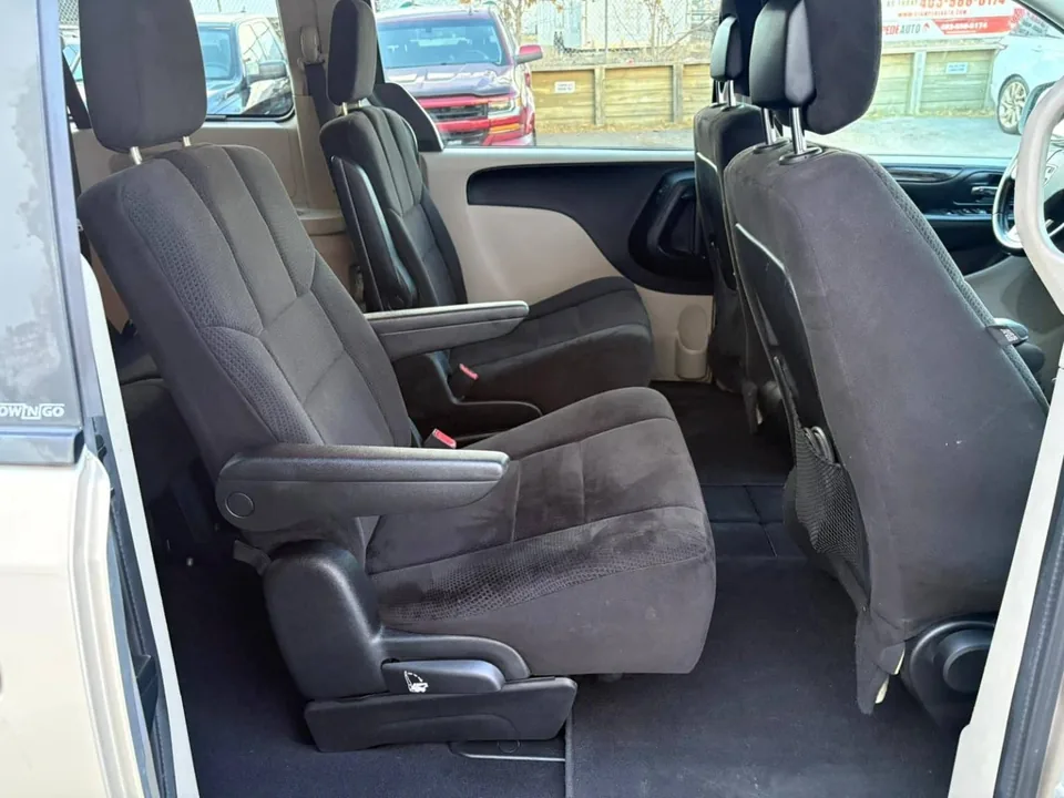 Original Dodge Grand Caravan second-row photograph